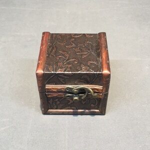Wood Trinket Box